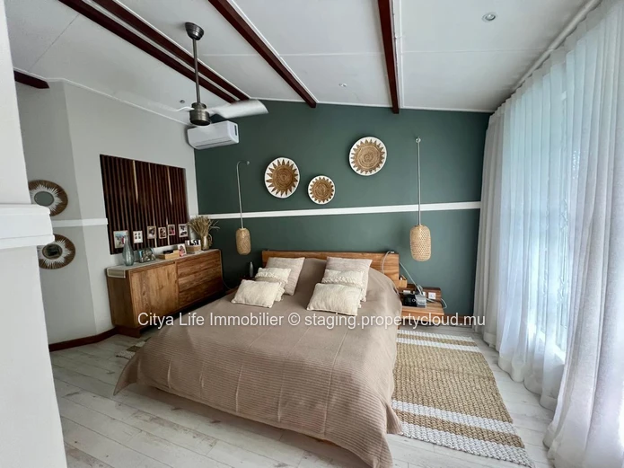 À Vendre : Superbe Maison de 4 Chambres à Tamarin – Rs