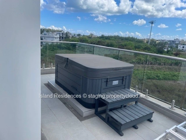 2 bedroom fully furnished penthouse with a large terrace with jacuzzi in a recent high-end and secure residence with ...
