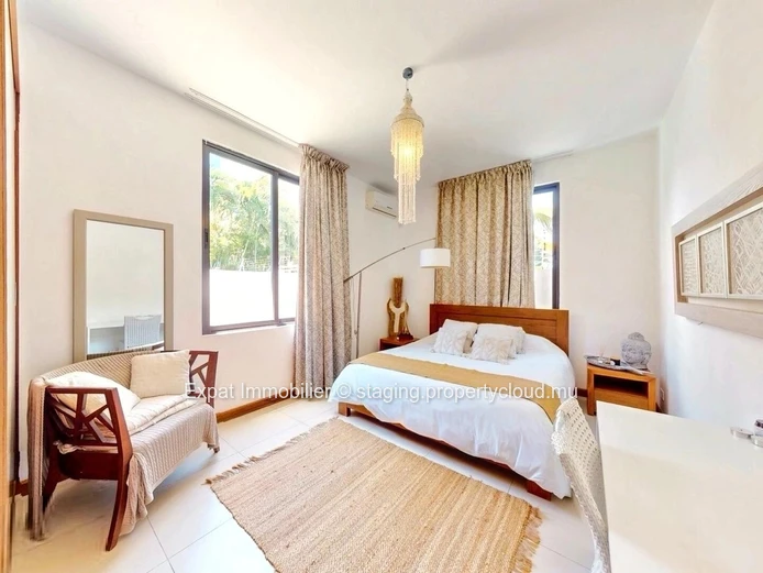 Exceptional Villa Accessible to Foreigners with Residence Permits in Grand Baie