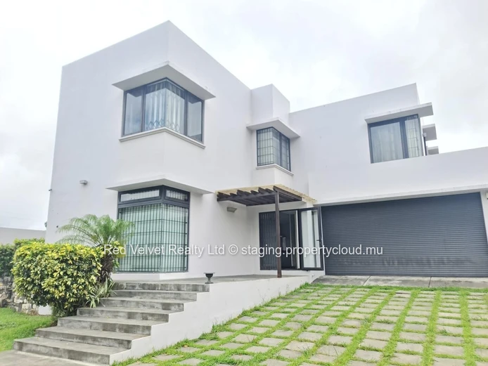 For Rent: Luxurious Family Home in Ebene | Rs 85,000/month (Negotiable)