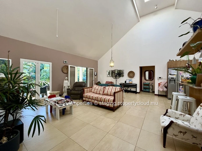 Colonial Elegance: A Tranquil Retreat in Chamarel (Sole Mandate)
