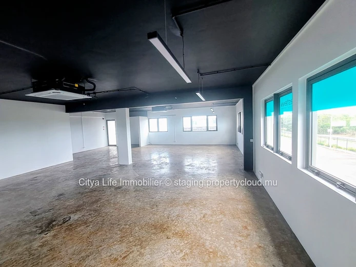 "Modern Office for Sale in Calebasses Area with Parking, Security, and Amenities - Only Rs!"