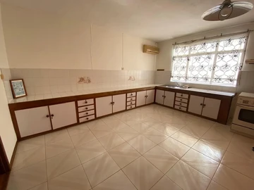 Maison de 6 Chambres