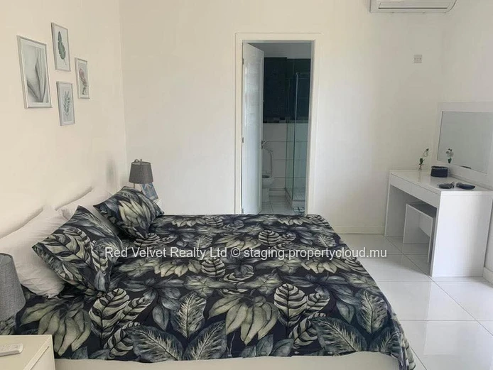 Luxurious Beachfront 3-Bedroom Apartment for Rent in Flic en Flac  