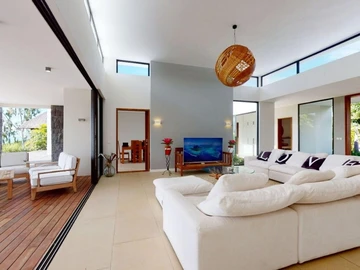 4 Bedroom Villa