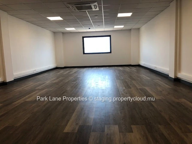 <br/>Newly built office in Terre Rouge