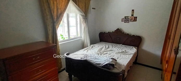 Sodnac Quatre Bornes Maison meublée de 6 càc 4 sdb bureau terrasse garage sur 125 toises terrain clos. (Mandat exclusif)