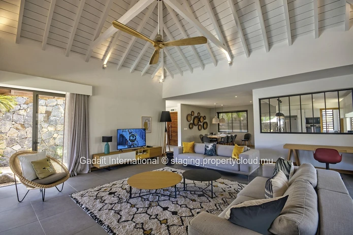 Apartment with 3 bedrooms, private garden and spacious terrace in Grand Gaube, Mauritius