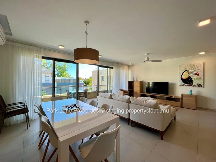 Appartement en RES en complexe avec accès sur la plage