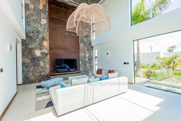Mauritius Luxury Villa at Anahita – Beachfront Perfection with Golf and Privacy