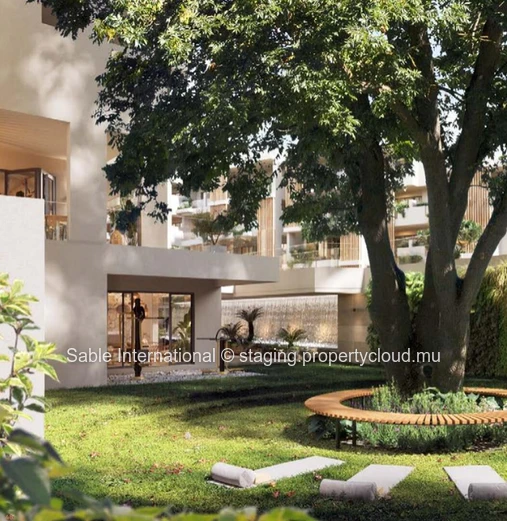 Appartement à vendre à Bain Boeuf, 41m², piscine commune, proche commerces et arrêt de bus, climatisé.