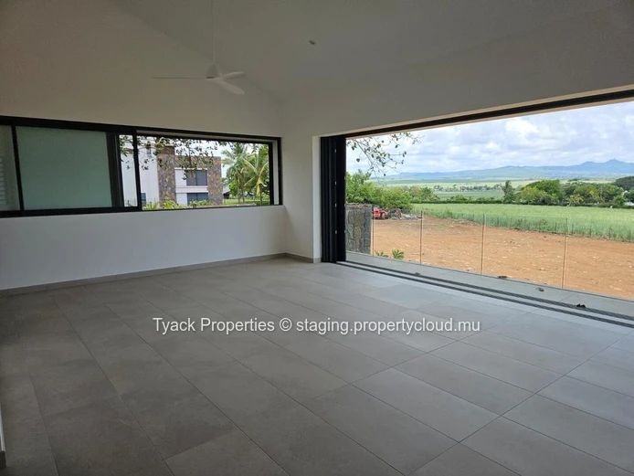 Elegant 3-Bedroom Apartment for Sale in Belle Vue Harel