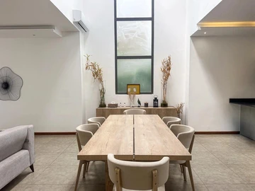 4 Bedroom Villa