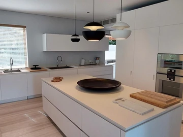 5 Bedroom Villa