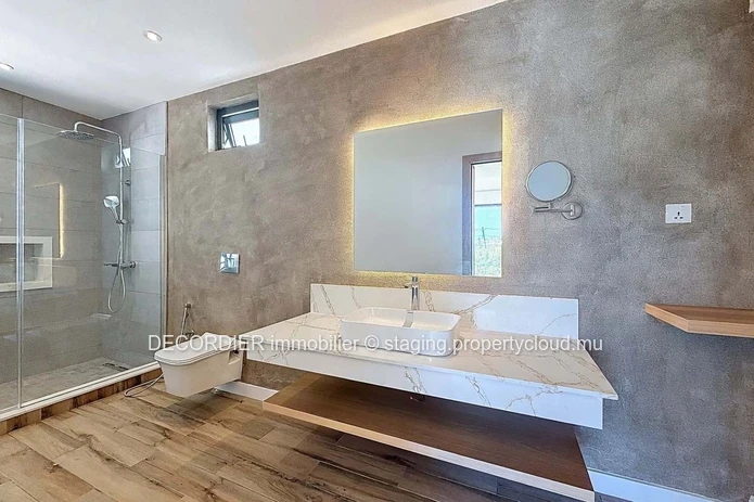 House for Sale – Pereybère