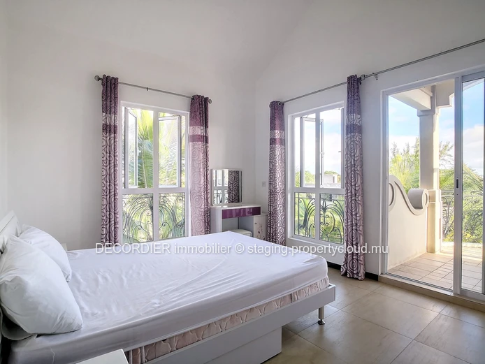 Maison individuelle avec piscine