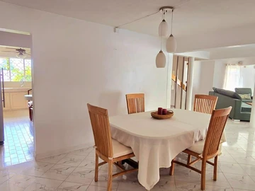 5 Bedroom Villa