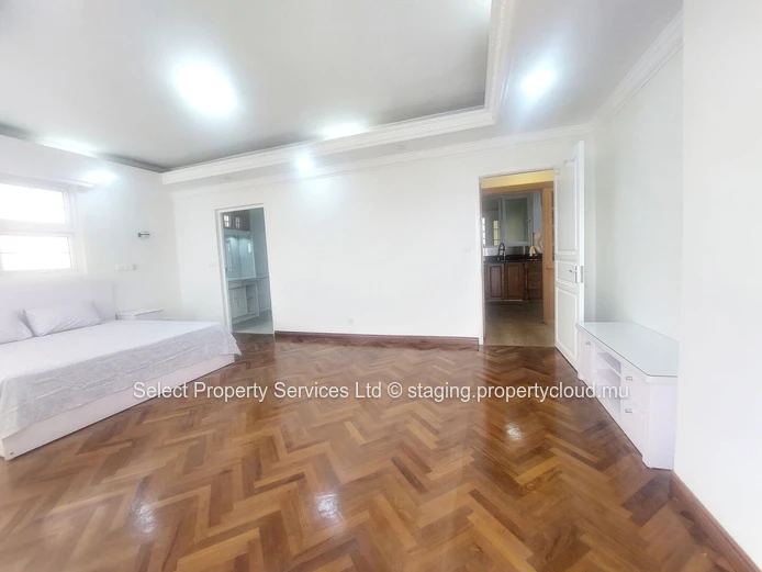 Exclusive Listing – Rs - For sale Spacious Apartment in the Heart of Quatre Bornes