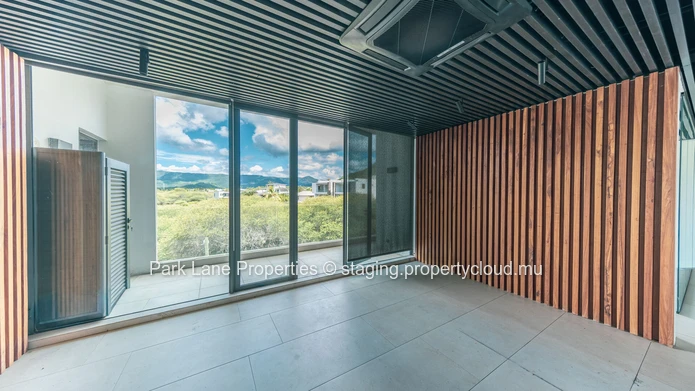 High-end offices with sea view