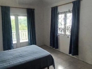 7 Bedroom House