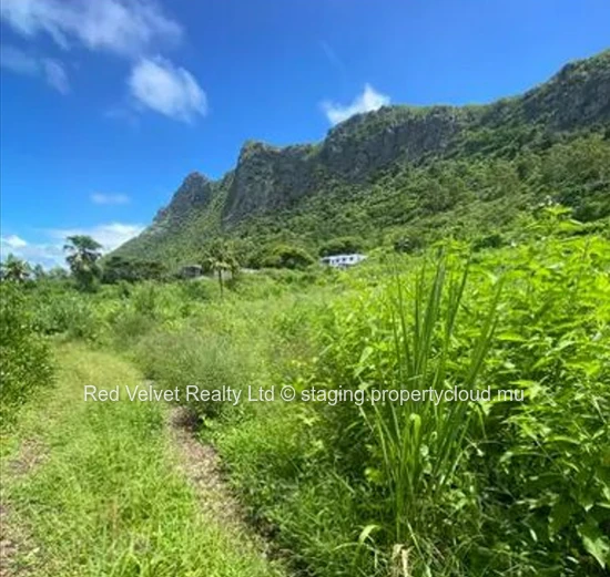 Terrain à vendre à Montagne Ory, Moka, Île Maurice!