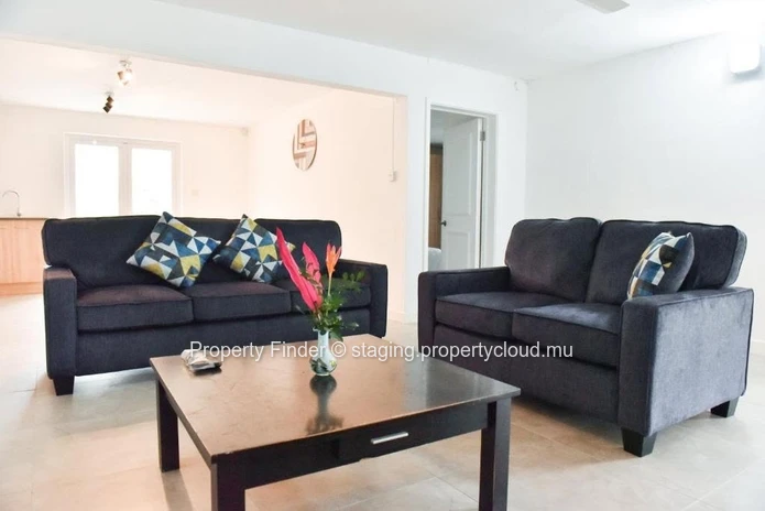 Estate Villa with Airbnb Guest Suites, Squash Courts & Sea Views - For sale - Tamarin
