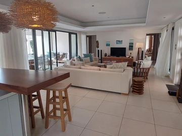 4 Bedroom Villa