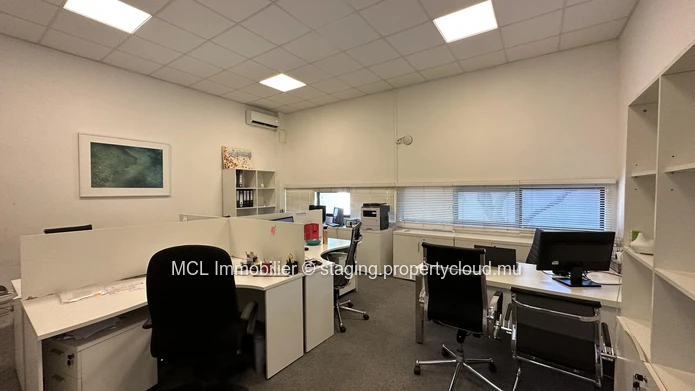 Offices in Calebasses