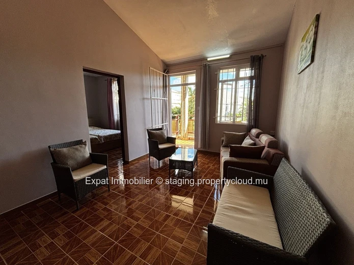 4-Bedroom House With Rooftop Near The Beach – Pereybere