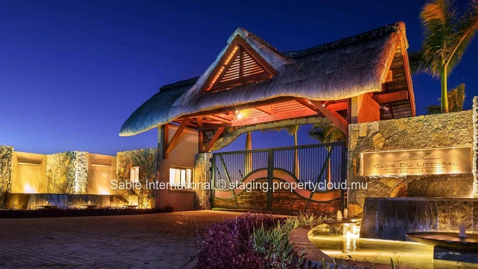 Luxurious Villa PDS with Private Pool in Grand Baie - 3 Beds, Fitness Room, Close to Amenities 
