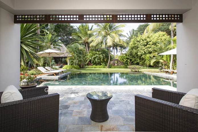 Contemporary villa with pool and tropical garden for sale | Anahita Golf & Spa Resort Beau Champ