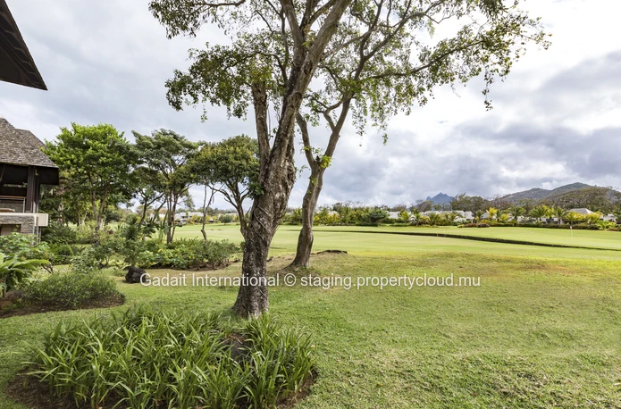Location de prestige : Appartement 2+1 chambres avec piscine privée & vue golf | Anahita Golf & Spa Resort Beau Champ