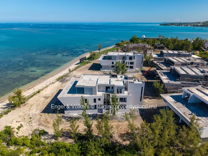 FOR SALE - Oceanfront Apartment in Black River