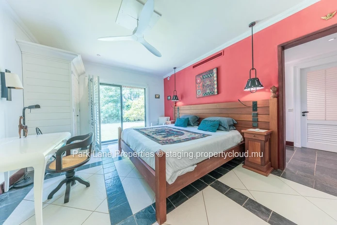 Sun-Kissed Charm: Luxurious Plantation Style Home with Resort Amenities in Albion, Mauritius