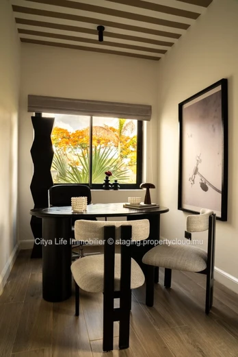 Tastefully furnished villa for rent in Royal Park, Balaclava