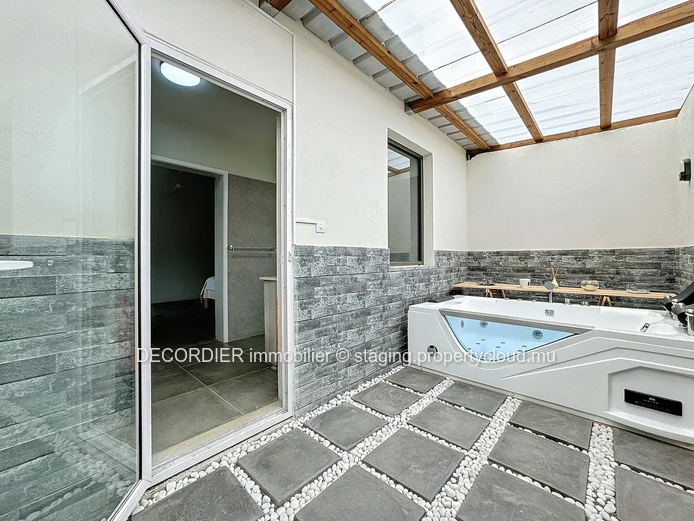 Large modern house with swimming pool and a large garden
