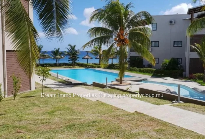 Beachfront! Somptuous Sea View Resale Apartment In Flic En Flac – Mauritius