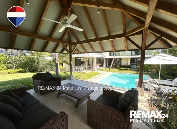 3-Bedroom Tropical Villa in Black River