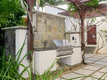 4 Bedroom Villa