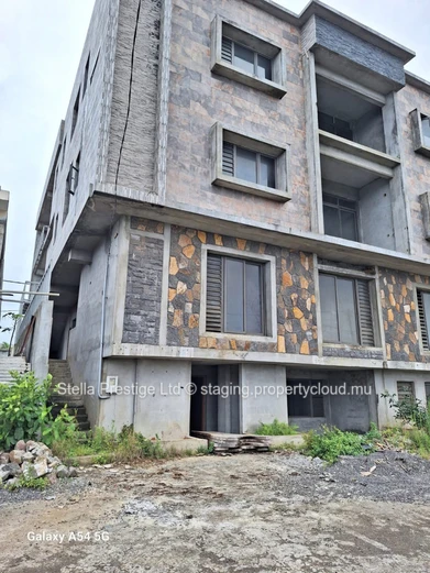 Uncompleted Tourist Residence in Souillac, Bel Ombre Area | 1250m² Living Area | Near the Access | Mountain Views | L...