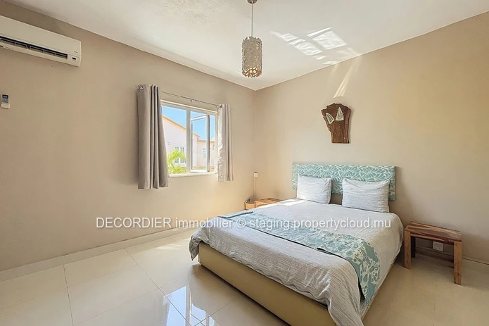 Maison en duplex à louer – Trou aux Biches