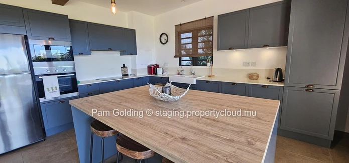 Snap up this Rare Ground Floor Gem at St Antoine Private Residences
