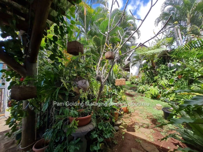 Charming 3-Bedroom Home with Room to Make It Your Own – Tamarin