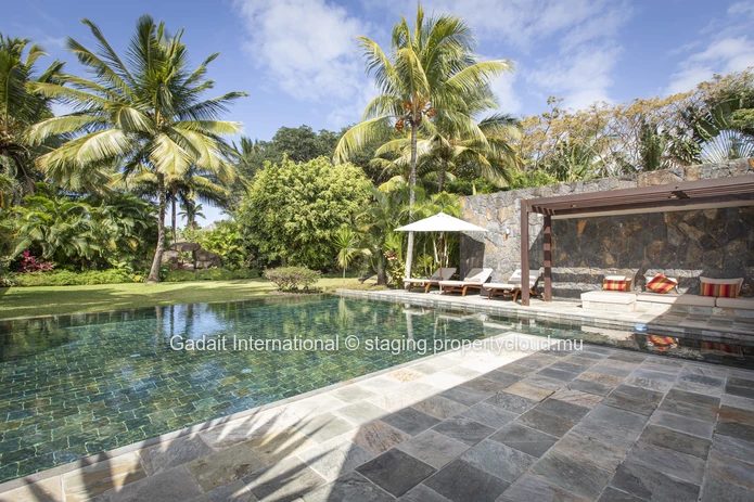 Contemporary villa with pool and tropical garden for sale | Anahita Golf & Spa Resort Beau Champ