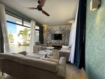 4 Bedroom Villa