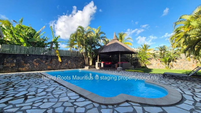Beautiful villa for holiday rental, located in Pointe Aux Canonniers
