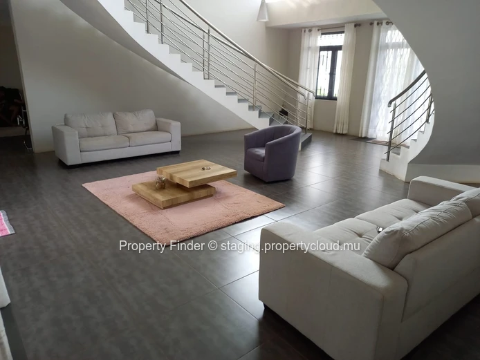 Modern 5 bedrooms house for sale