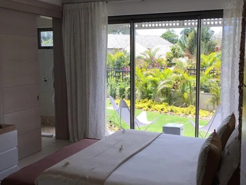 4 Bedroom Villa