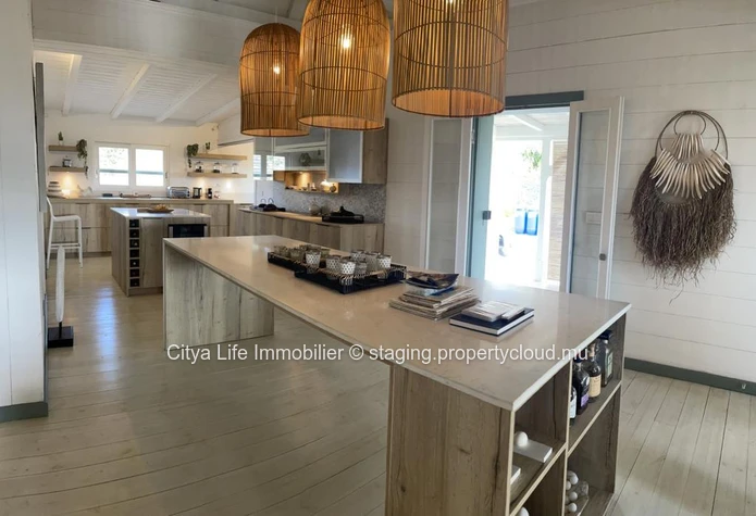 Maison / Villa - IML 965
