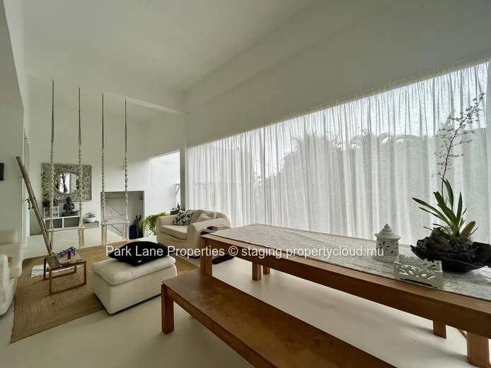 Spacious and modern apartment